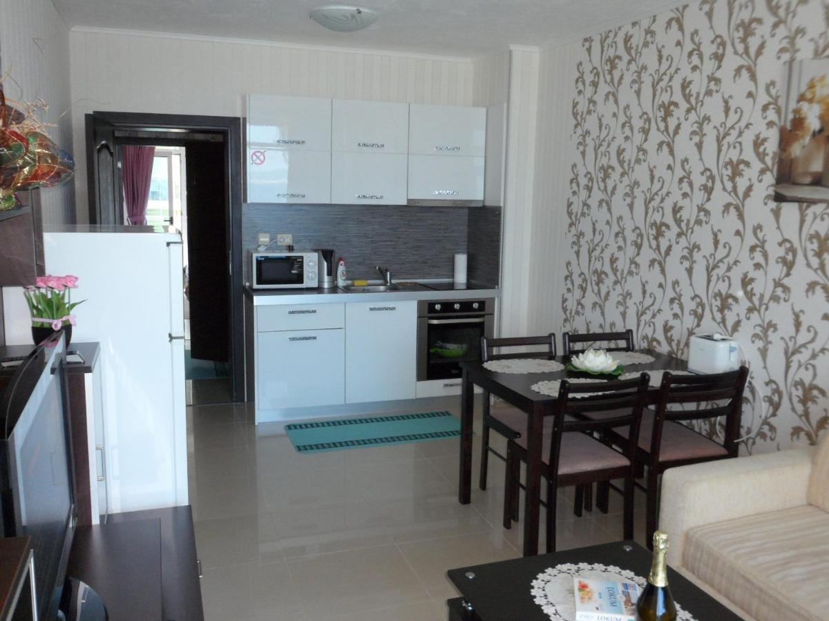 Apartment Sianie В Центъра На Слънчев Бряг, Само На Няколко Крачки От Плажа Eksteriør billede
